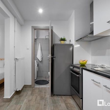 Embassy Studio By Lobbysquare Atene Esterno foto
